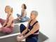 Las 3 mejores posturas de yoga para fortalecer la salud de los huesos en mujeres de 50 años
