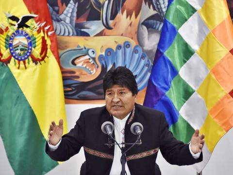 Evo Morales dice que ya ganó las elecciones en Bolivia, pero aún no termina el conteo
