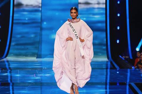 Miss Universo 2023: por qué Miss Pakistán desfiló en burkini en la competencia en traje de baño