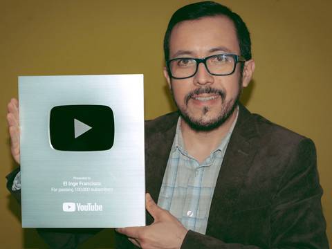 YouTube premia a docente ecuatoriano que enseña cómo usar hojas de cálculo