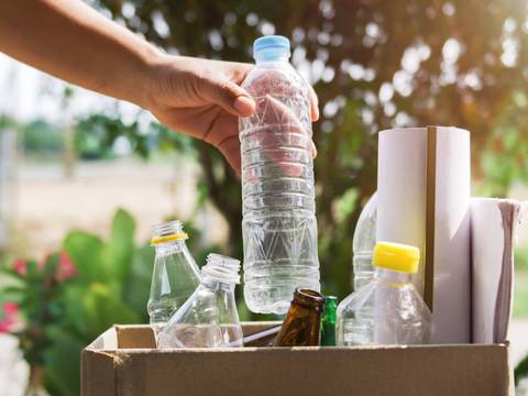 Día Mundial del Reciclaje: El plástico es el elemento que más se clasifica en hogares ecuatorianos