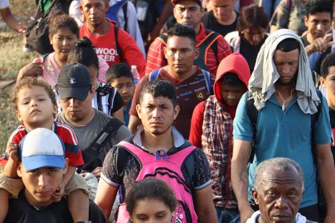 México firma acuerdo con Ecuador y Colombia para dar apoyo económico a deportados