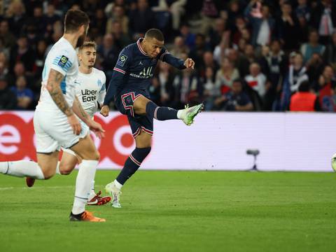 Con los goles de Neymar y Kylian Mbappé, PSG es superlíder de la Ligue 1 al vencer 2-1 al Olympique de Marsella 
