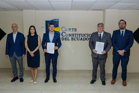 Cámaras de Guayaquil aclaran que sus demandas ante la Corte Constitucional no fueron en contra del alza del IVA