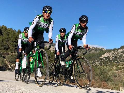 Vuelta a España define invitaciones para Burgos-BH y el Caja Rural, del ecuatoriano Jefferson Cepeda