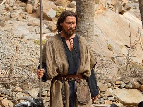 Esta es la controversial película que arrasa en Netflix protagonizada por Christian Bale: ¿por qué algunos países la habían prohibido?