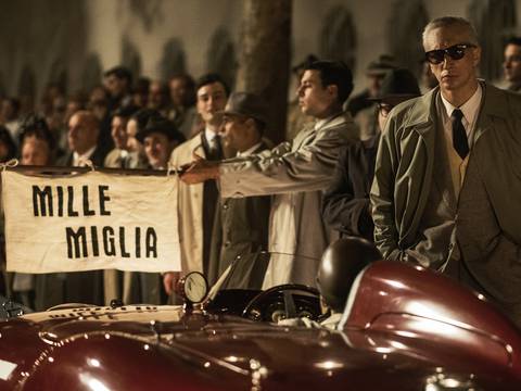 Cómo fue en la vida real el fatal accidente de Alfonso de Portago (Ferrari) en la Mille Miglia de 1957