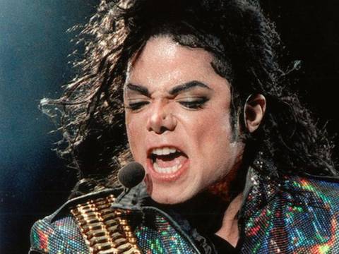 Calvo, sin nariz y con la piel de los pies podrida: los perturbadores datos que reveló la autopsia de Michael Jackson aún erizan la piel