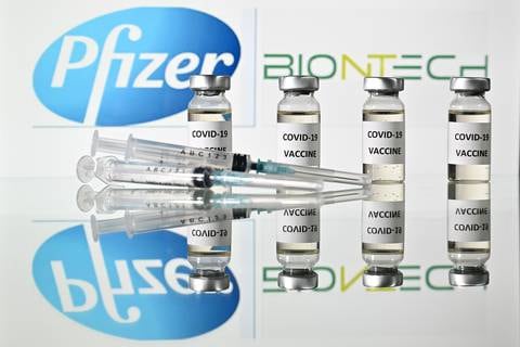 Canadá también aprueba el uso de la vacuna contra el coronavirus de Pfizer y BioNTech