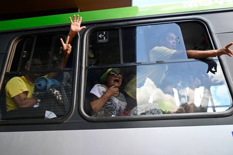 Liberan a casi 600 personas que participaron en protestas contra Lula da Silva en Brasilia