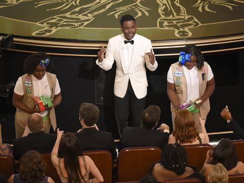 Chris Rock inició ceremonia de los Óscar con fuerte discurso sobre problema de la diversidad