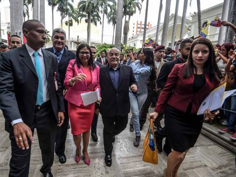 Chavismo ahora va por las municipales en Venezuela