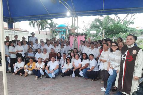 La fe madruga en el mes de mayo en Guayas
