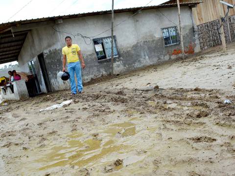 Tres fallecidos y más de mil afectados en un día de lluvias