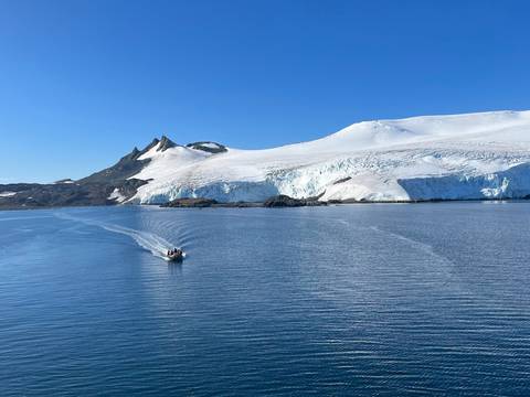 Científicos ecuatorianos y personal del Inocar evidenciaron secuelas del cambio climático en la 26.ª expedición a la Antártida