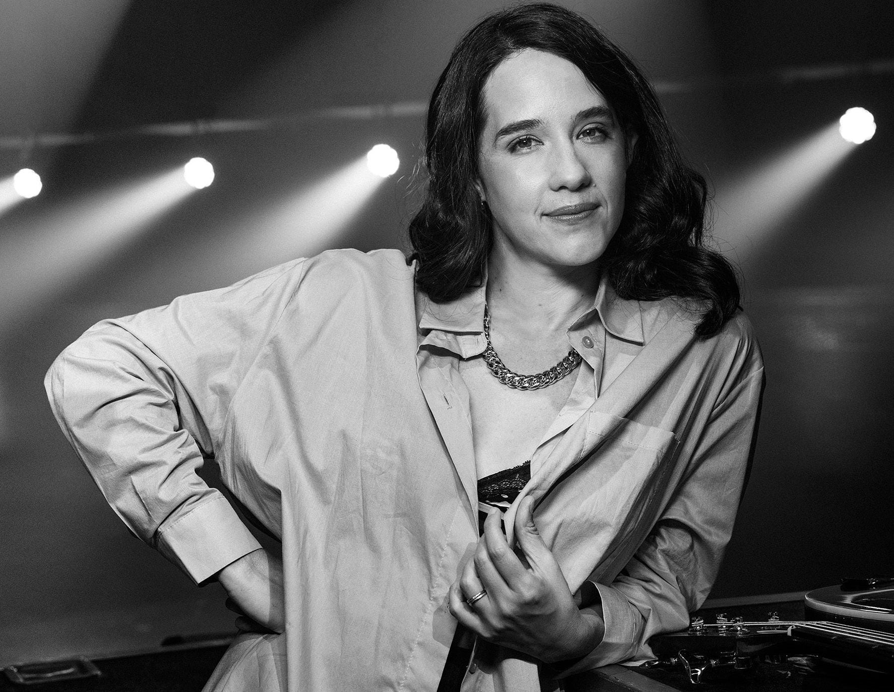 Ximena Sariñana denuncia ataque violento del que su equipo fue víctima: Golpearon a mi ‘production manager’ hasta dejarlo completamente ensangrentado