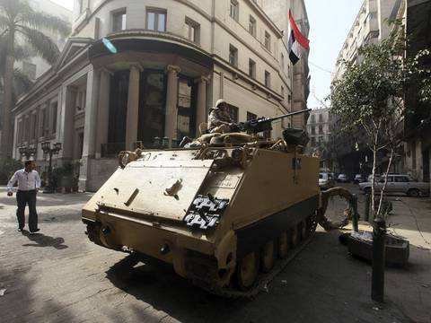 Corte ordena que se levante estado de emergencia en Egipto