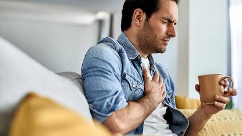Las señales que te indican 24 horas antes que vas a sufrir un infarto y pueden salvarte la vida