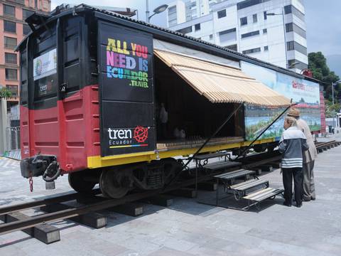 En Quito se instaló vagón para votar por Tren Ecuador en los WTA 2015