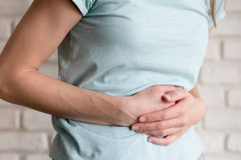Cuáles son los 5 síntomas comunes del cáncer de estómago en su primera etapa