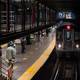 Nueva York deja atrás la mascarilla y su metro vuelve a funcionar 24 horas