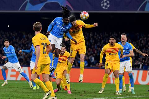 Amargo empate a 1 para el Napoli y el FC Barcelona por los octavos en Italia