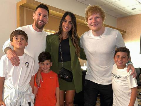 Toda la familia Messi es fan de Ed Sheeran y así lo comparte el astro argentino al grabar a sus hijos cuando cantan emocionados “Bad Habits” en concierto de la estrella británica