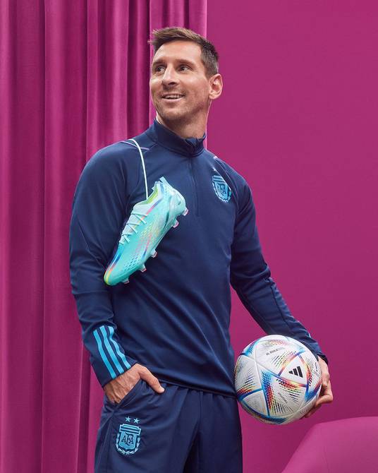 Así son las zapatillas deportivas doradas de Lionel Messi: personalizadas y con los nombres, fechas de nacimiento de hijos y el de su esposa Antonela Roccuzzo | Redes Sociales | Entretenimiento