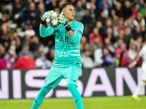 Dos errores de Keylor Navas provocaron humillante derrota del París Saint-Germain
