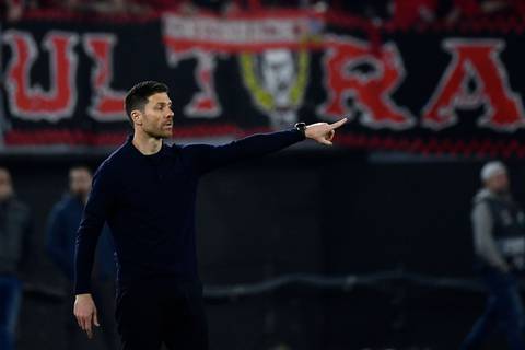 ‘Disciplina, fuerza y velocidad’, los factores del triunfo del Bayer Leverkusen en semifinales de Europa League