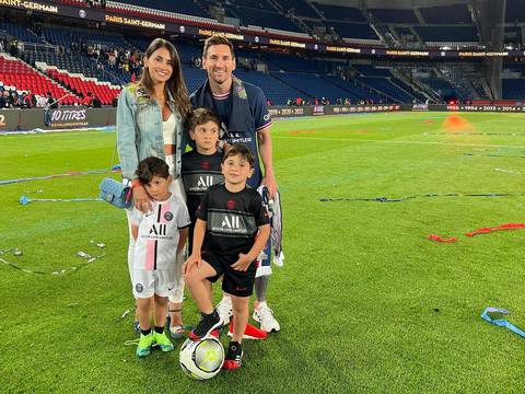 Esposa de Lionel Messi demuestra quién es el más “fuerte” en casa tras las amenazas de Saúl Canelo Álvarez
