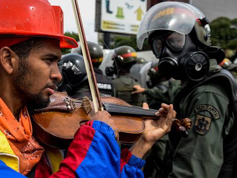 Liberado el violinista de las protestas venezolanas 