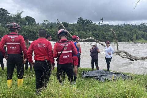Rescatan cuerpos de dos personas reportadas como desaparecidas en el río Blanco