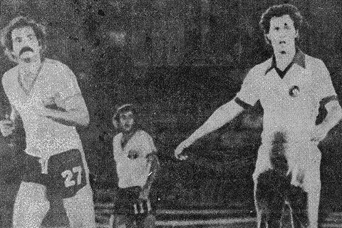 Franz Beckenbauer, ante Barcelona SC: puñetazos al árbitro, apagón y goles en el estadio Modelo en ‘amistoso’ con Cosmos de Nueva York