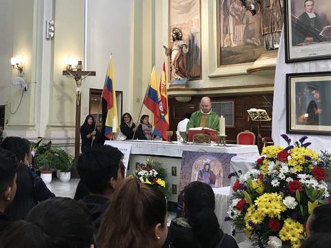 Inmigrantes en Madrid rinden homenaje al Santo Hermano Miguel y a Santa Mariana de Jesús