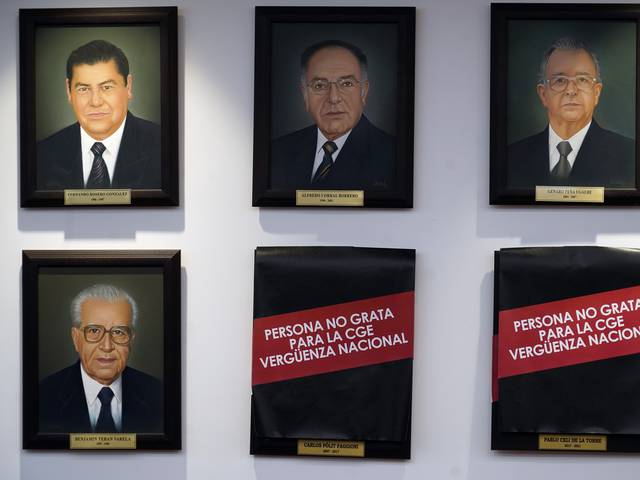 Los retratos de Carlos Pólit y Pablo Celi, exautoridades de la Contraloría se ocultan y sus trabajadores los declaran una ‘vergüenza nacional’
