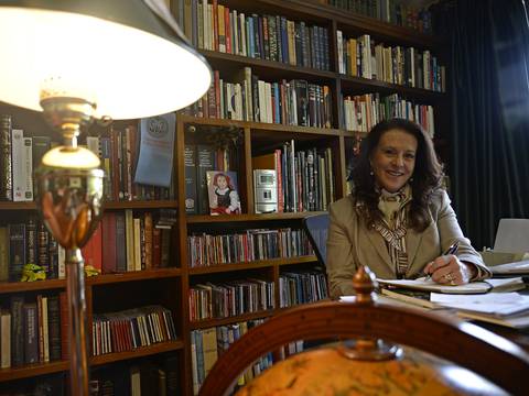 Edna Iturralde, ganadora del Premio Iberoamericano Cervantes Chico: 'Estoy más feliz todavía por mi patria'