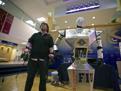 Un 'Robocop' podría patrullar las calles de Miami