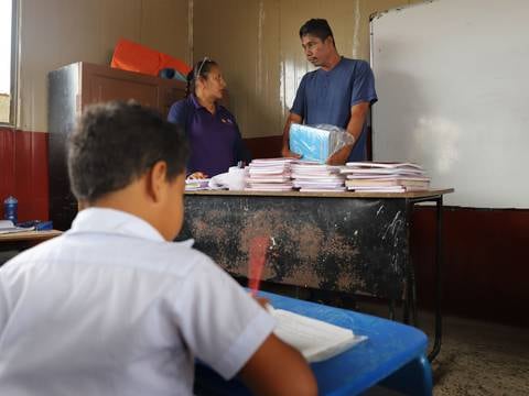 ¿Cuál es la nueva empresa que dará la alimentación escolar en 11 provincias de Ecuador? 