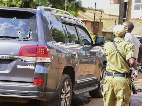 Explosión de un autobús en Uganda causa dos muertos y varios heridos