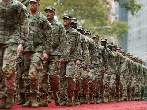 Así un migrante ecuatoriano puede enlistarse en el ejército de Estados Unidos