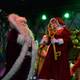 Papá Noel fue recibido en El Fortín a ritmo de salsa 