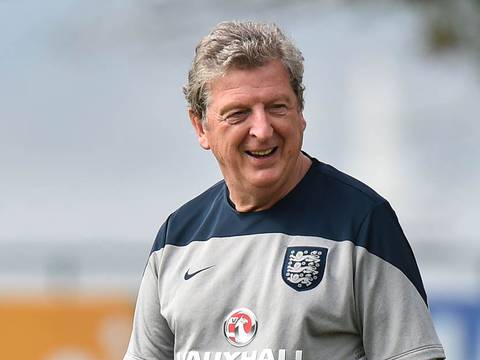 Prensa de Inglaterra, en contra de Roy Hodgson