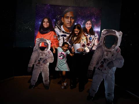 Cómo logró India colarse en la carrera espacial para llegar a la Luna