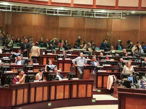 Los 70 asambleístas que votaron No o se abstuvieron para la incautación de bienes por delitos de corrupción 