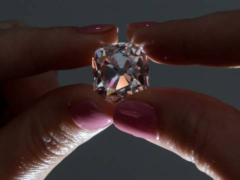 Christie's subastará diamante que perteneció a Napoleón