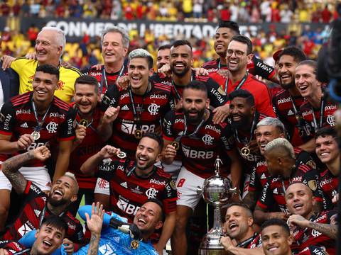 Diego Alves: ‘Hemos conseguido remontar y eso nos deja contentos y con ganas de seguir haciendo historia en Flamengo’