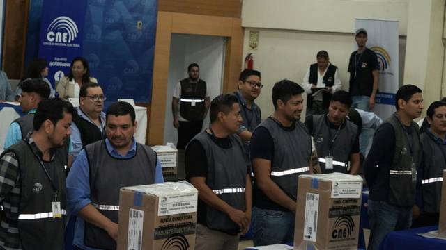 359 personas privadas de la libertad votarán este jueves en cinco cárceles de Guayas
