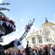 México tuvo desfile del Día de los Muertos al estilo de ‘Spectre’