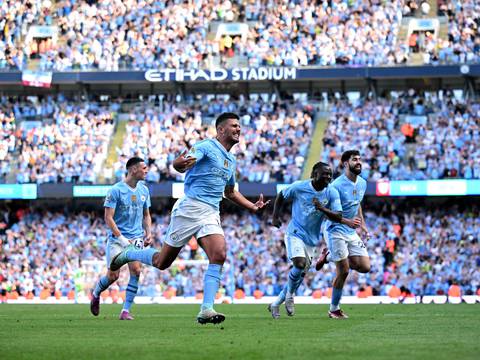 Manchester City gana su cuarto título consecutivo y  hace historia en la Premier League